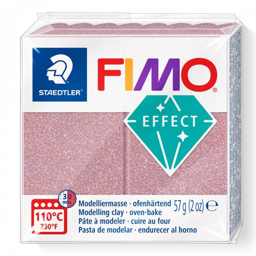 FIMO je polymérová hmota prvotriednej kvality určená na modelovanie s nespočetnými možnosťami využitia. Používa sa na výrobu dekorácií, šperkov, 