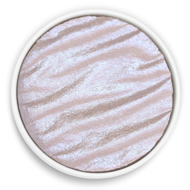 Perleťové farby Finetec / Coliro sú akvarelové farby rozpustné vo vode a dajú sa aplikovať pomocou štetca alebo kaligrafického pera.
Perleťové farby