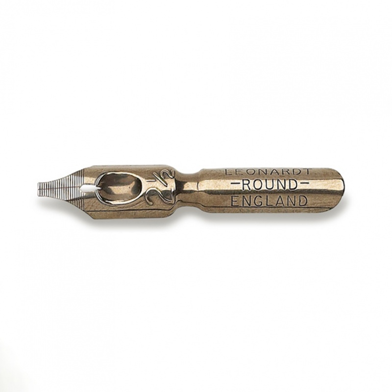 Kaligrafické pero alebo aj pierko, dámske pierko či redis pierko je kovový kus s ostrým hrotom, ktorý sa vkladá do drevenej násadky. V strednej časti m