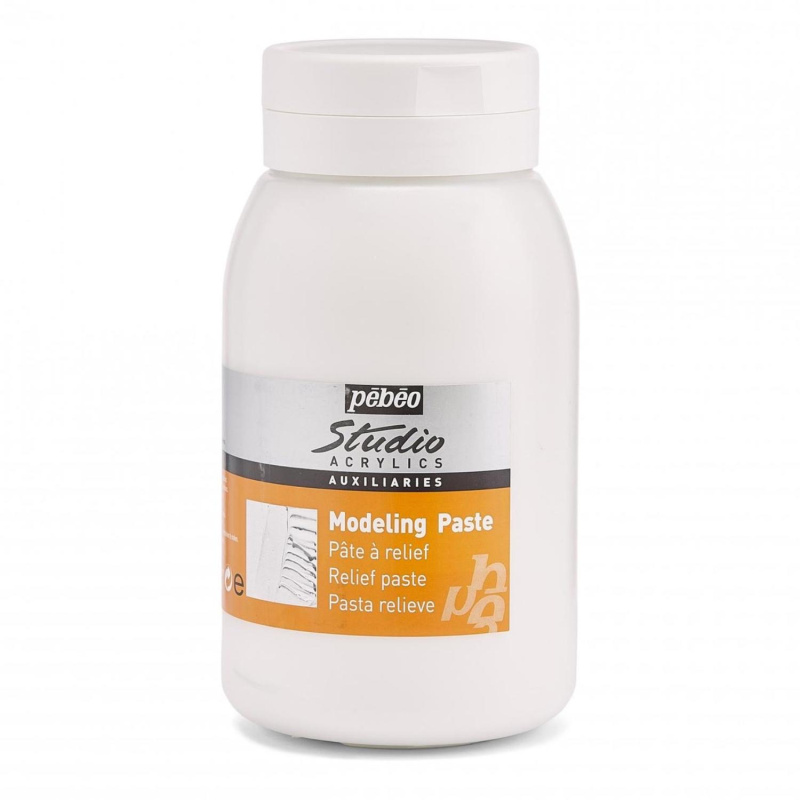 Studio modelovacia pasta značky Pébéo je krycia pasta ideálna na tvorbu obrysov alebo vzorov. Najlepšie sa nanáša sa pomocou modelovacej špachtle. Má v