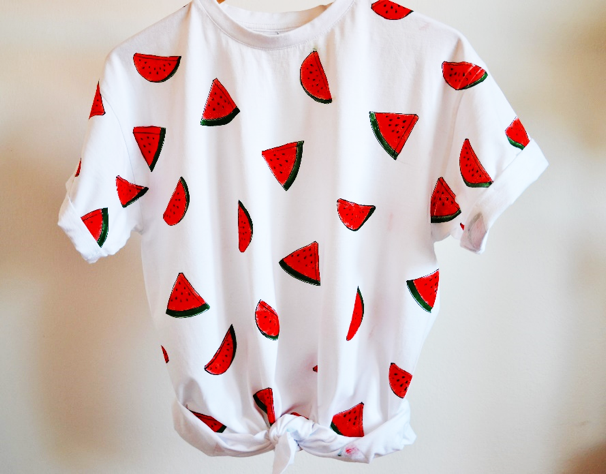 Maľovanie farbami na textil - Melónové tričko